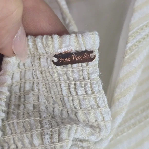 Free People Gigi Cream Vertical Stripe Puff Sleeve Tunic Top Boho Spring Size L - Picture 5 of 10